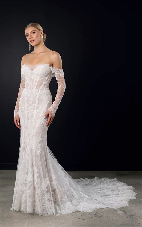 Enchanting Lace Bridal Dress with Detachable Sleeves | ML 1752