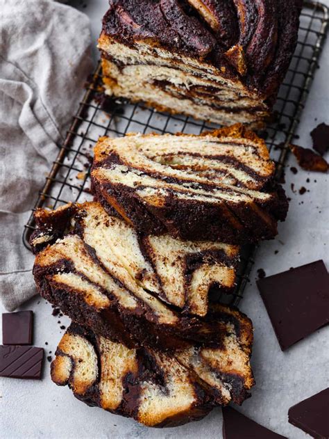 Chocolate Babka Bread - infoodita