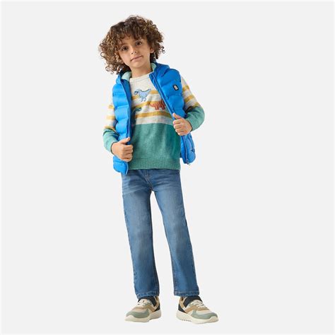 Buy Juniors Solid Hooded Gilet with Pockets and Zip Closure from ...
