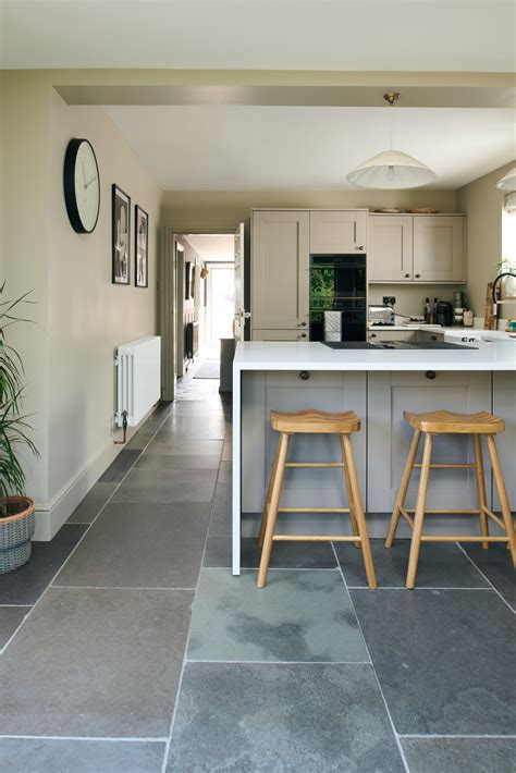 Floors of Stone Blog