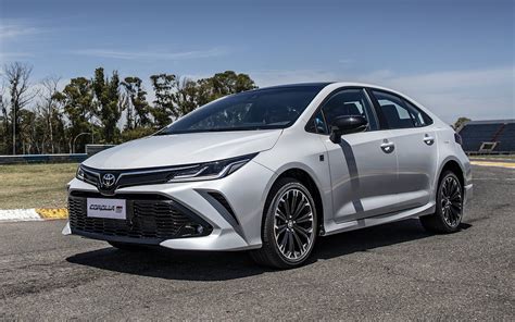 Toyota Corolla GR-S 2022 (Brasil): fotos, preços e ficha técnica