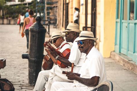 How to Travel to Cuba | Interesting Facts about Cuba - Faith Ventures