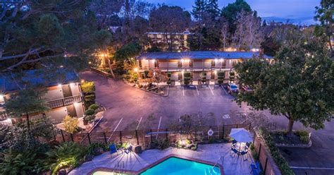 Creekside Inn from ₹ 7,709. Palo Alto Hotel Deals & Reviews - KAYAK