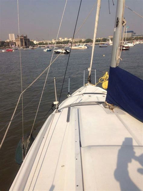 Macgregor 26 Sail Yacht | Sailing at Gateway of India, Mumbai