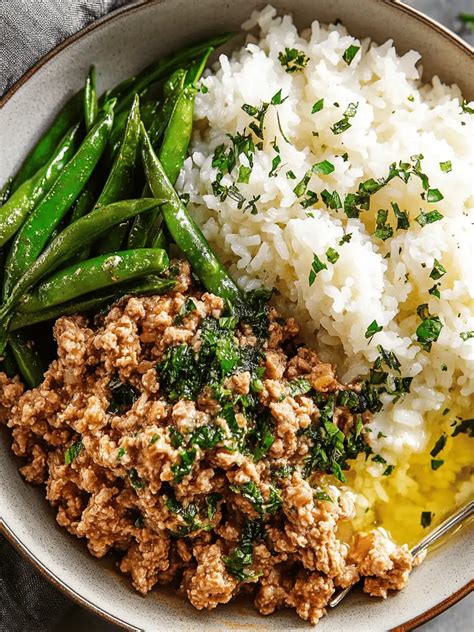 Easy Garlic Butter Ground Turkey Rice Bowls - Delicious Comfort
