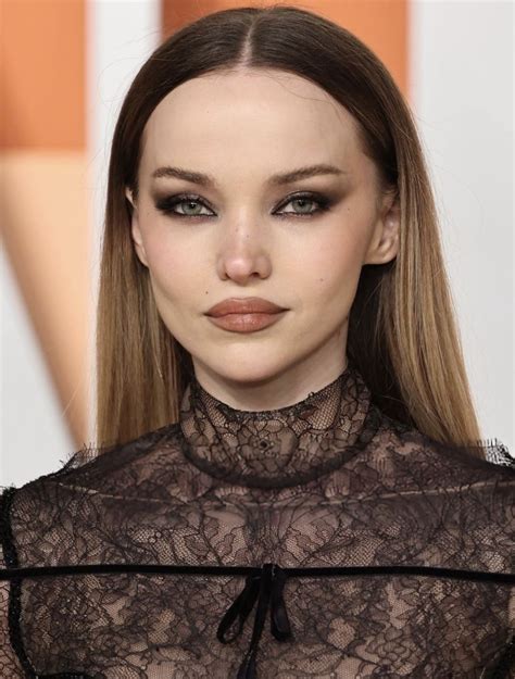 Pin by Alice 23 on makeup inspiration 2025 ️💄 🎀 in 2025 | Dove cameron ...