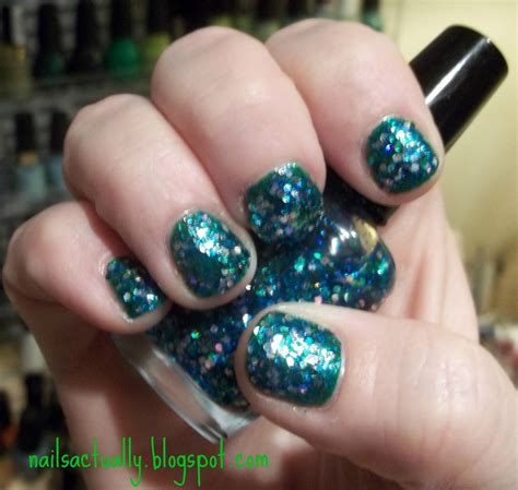 Nails Actually: Blue Green Glitter Nails