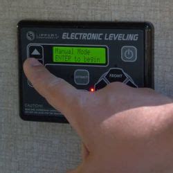 Lippert Auto Level How To 的图像结果