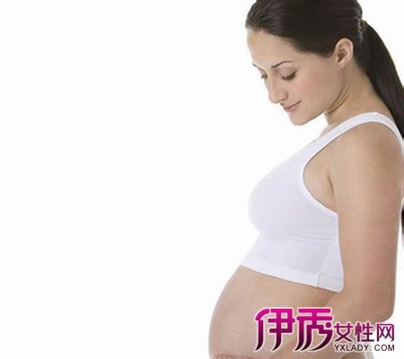 【怀孕一个月肚子疼是怎么回事】【图】怀孕一个月肚子疼是怎么回事呢 2个解决方法让你不必担心(3)_伊秀亲子|yxlady.com