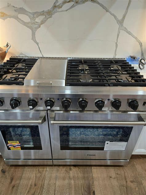 Thor Kitchen 30-Inch Built-In Air Fry Microwave Oven with Drop-Down Do