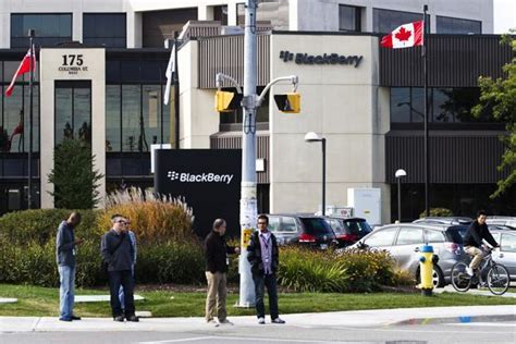 BlackBerry sells US headquarters to Brookfield Property Group