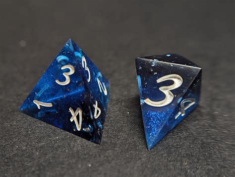 The Unsleeping City 🌃 ( D20 -The Unsleeping City themed Dice Set I ...
