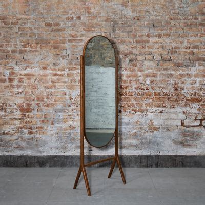 Renga Tall Mirror | Project 810 | Le Mill India