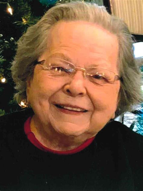 Remembering Elaine J. Brouwer | Obituaries Archive |Joldersma & Klein Funeral Home