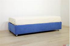 letti con rotelle letto singolo contenitore senza testata vama divani letti con rotelle letto singolo contenitore senza testata vama divani
