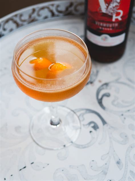 What Is Sweet Vermouth and How to Drink It - On the Sauce Again