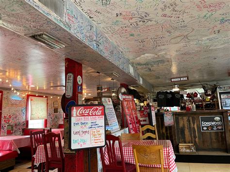 Red State BBQ a hidden gem in Lexington, KY, Kim Soper gives you the ...