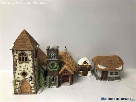4pc Porcelain Dickens' Village Decorative Buildings | ShopGoodwill.com