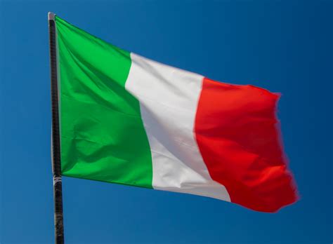 Flag Of Italy Free Stock Photo - Public Domain Pictures