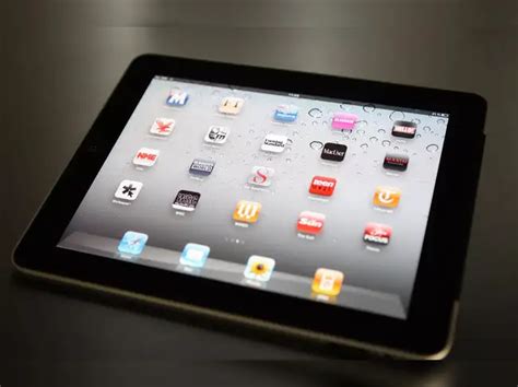 ipad: Apple dominates Indian tablet market in 2023 with 25% market ...