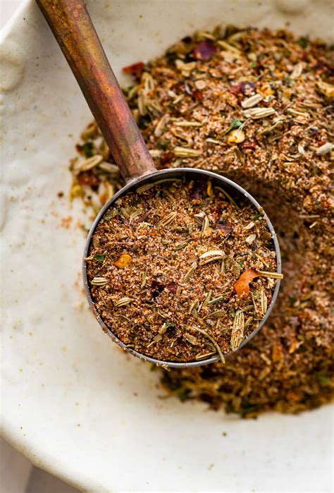 Homemade Italian Sausage Seasoning - Cucina by Elena