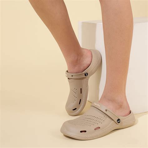 Classic Clogs for Men – YOHO LIFESTYLE