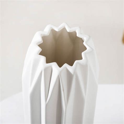 Geometric Textured Ceramic Vase White Tall Online - Premium Vase | Nestasia