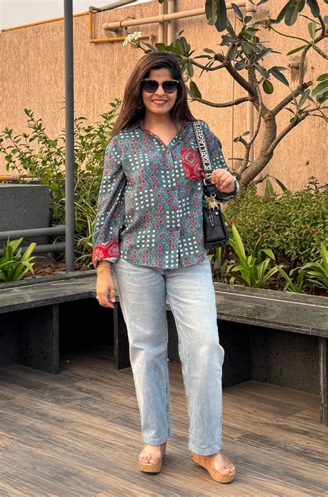 AURA-Blue Pocket Printed Shirt - Ishnya