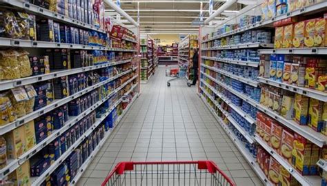 RAK SUPERMARKET DISPLAY MODERN UNTUK TOKO RETAIL BESAR