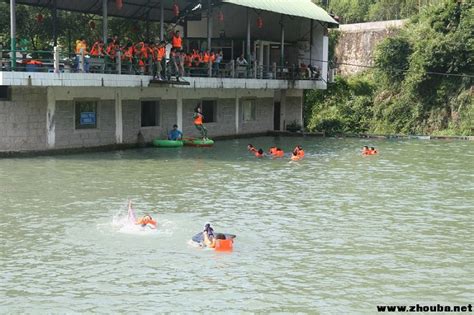 广东这个37度的野温泉完全免费，是天然游泳池，最适合秋天亲子游_云沙