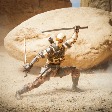 G.I. Joe Classified Series Desert Commando Snake Eyes #92