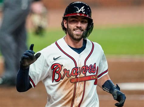 Dansby Swanson Earns Fielding Bible Award As Premier Shortstop – Fab ...