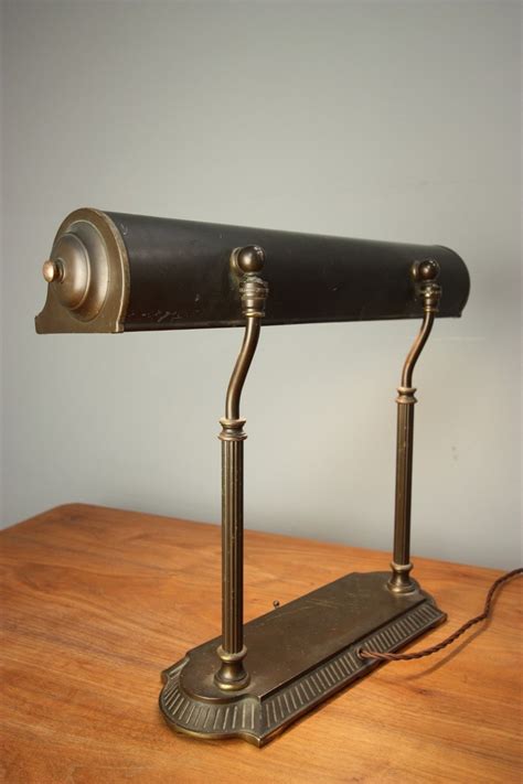 Library Desk Lamp 的图像结果