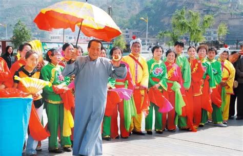 临县:伞头秧歌 - 中国人民政治协商会议吕梁市委员会