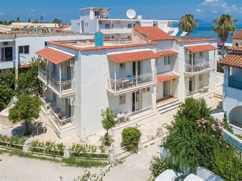 PARALIA STUDIOS (Kavos, Corfu) - Apartment Reviews, Photos, Rate ...