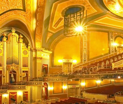 Official Waterbury Palace Theater, an Historic CT Theater | Waterbury ...