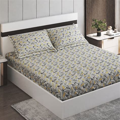 Buy Ezra Mitchel Cotton 144TC Printed 3Pcs Queen Bedsheet Set from Home ...