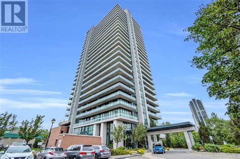 100 John Street, Unit 1507, Brampton — For sale @ $539,000 | CondoDork.com