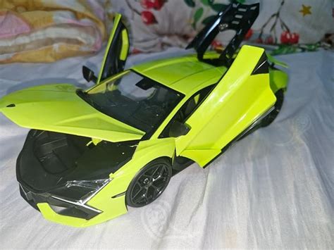 koenig-tom Maisto Lamborghini Revuelto Special Edition 1/18 Diecast ...
