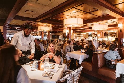 Make a Reservation | Cedar Creek Grille Beachwood, OH — Cedar Creek Grille