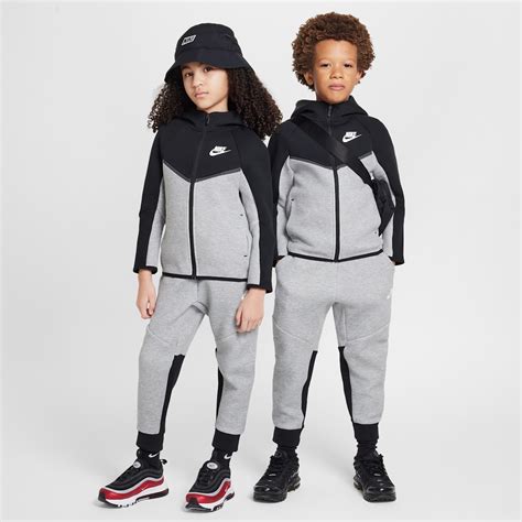 Boys Tech Fleece Sets. Nike.com