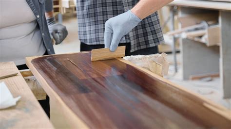 The Best Way To Apply Polyurethane For A Flawless Finish