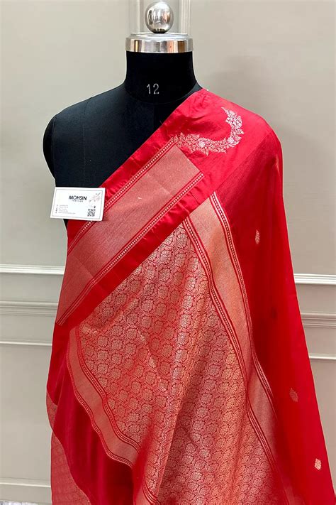 Red Golden Zari Raw Mango Silk Banarasi Saree – Mohsin Textiles
