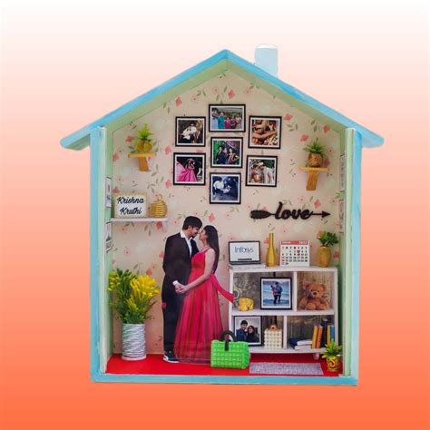 Best Anniversary Gifts- miniature-photo-frames-CRAFTINGTALE – CraftingTale