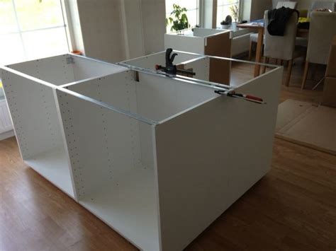 att bygga en köksö | Karoleen | Köksö, Köksinspiration köksö, Kök ikea ...