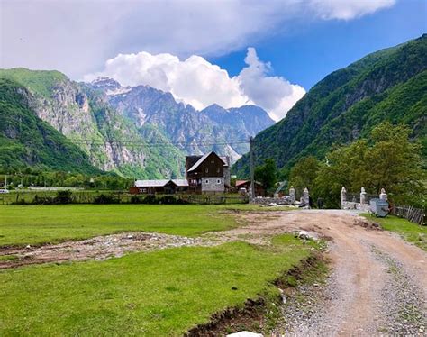 BUJTINA POLIA (Theth) - Guesthouse Reviews, Photos, Rate Comparison ...