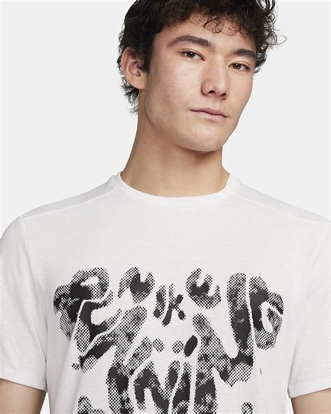 Nike Rise 365 Running Division Men's Dri-FIT Short-Sleeve Running Top ...