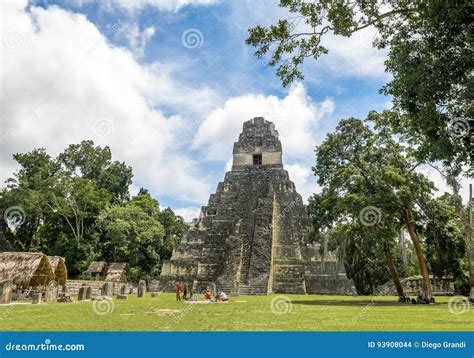 Mayan Temple I Gran Jaguar at Tikal National Park - Guatemala Stock ...