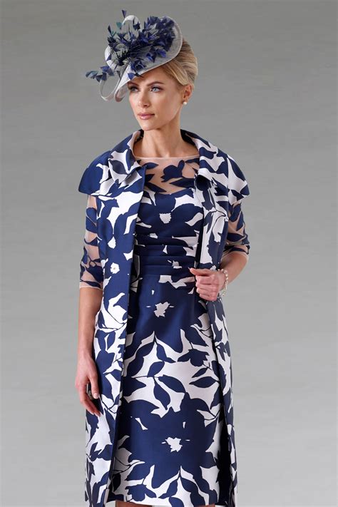Short fitted dress with matching coat. IR5083S set size 12 only ...