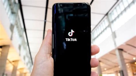 TikTok updates guidelines to allow only 5 hashtags per post, leaving ...